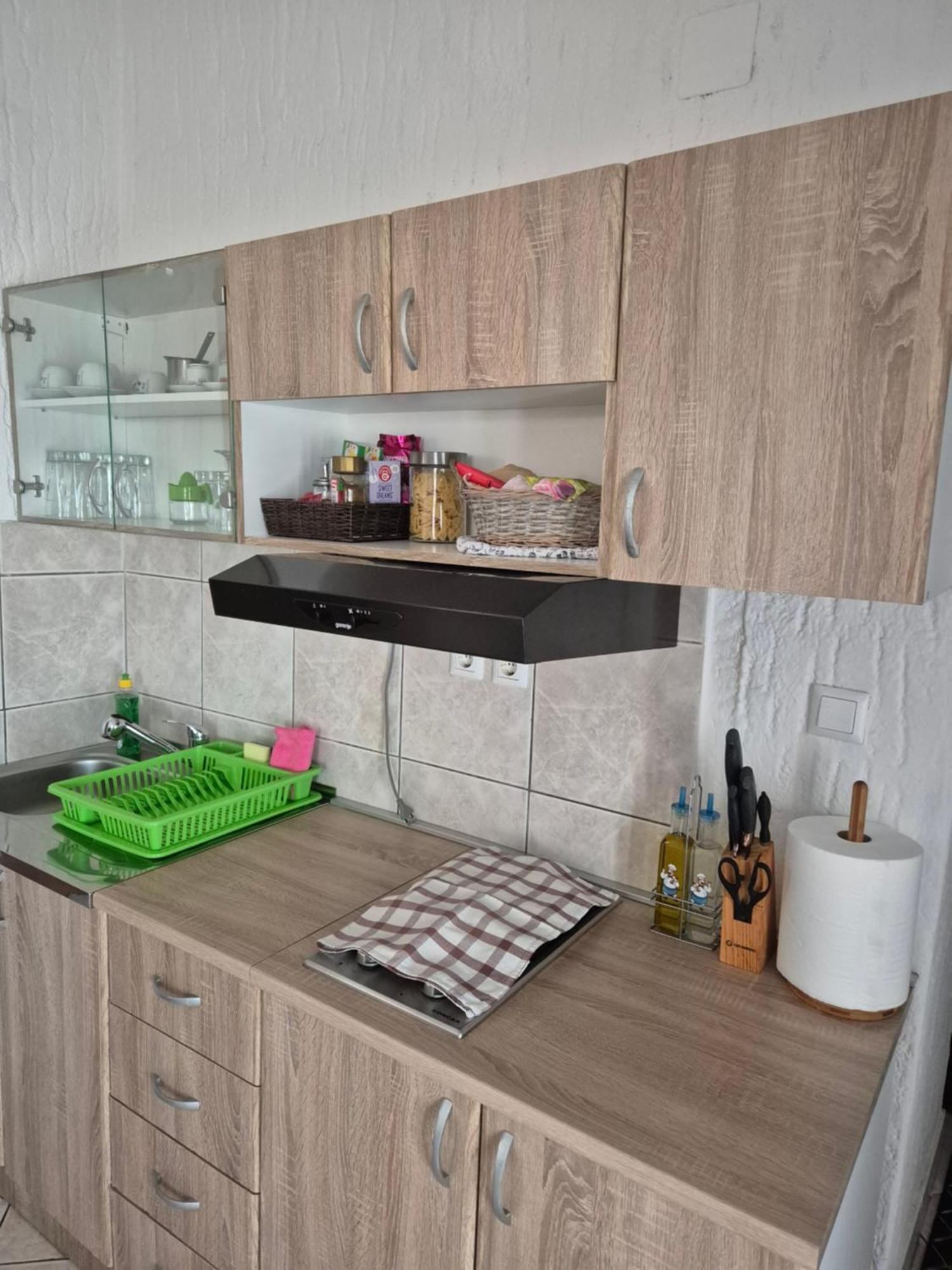 Apartman Nena Cepljani エクステリア 写真