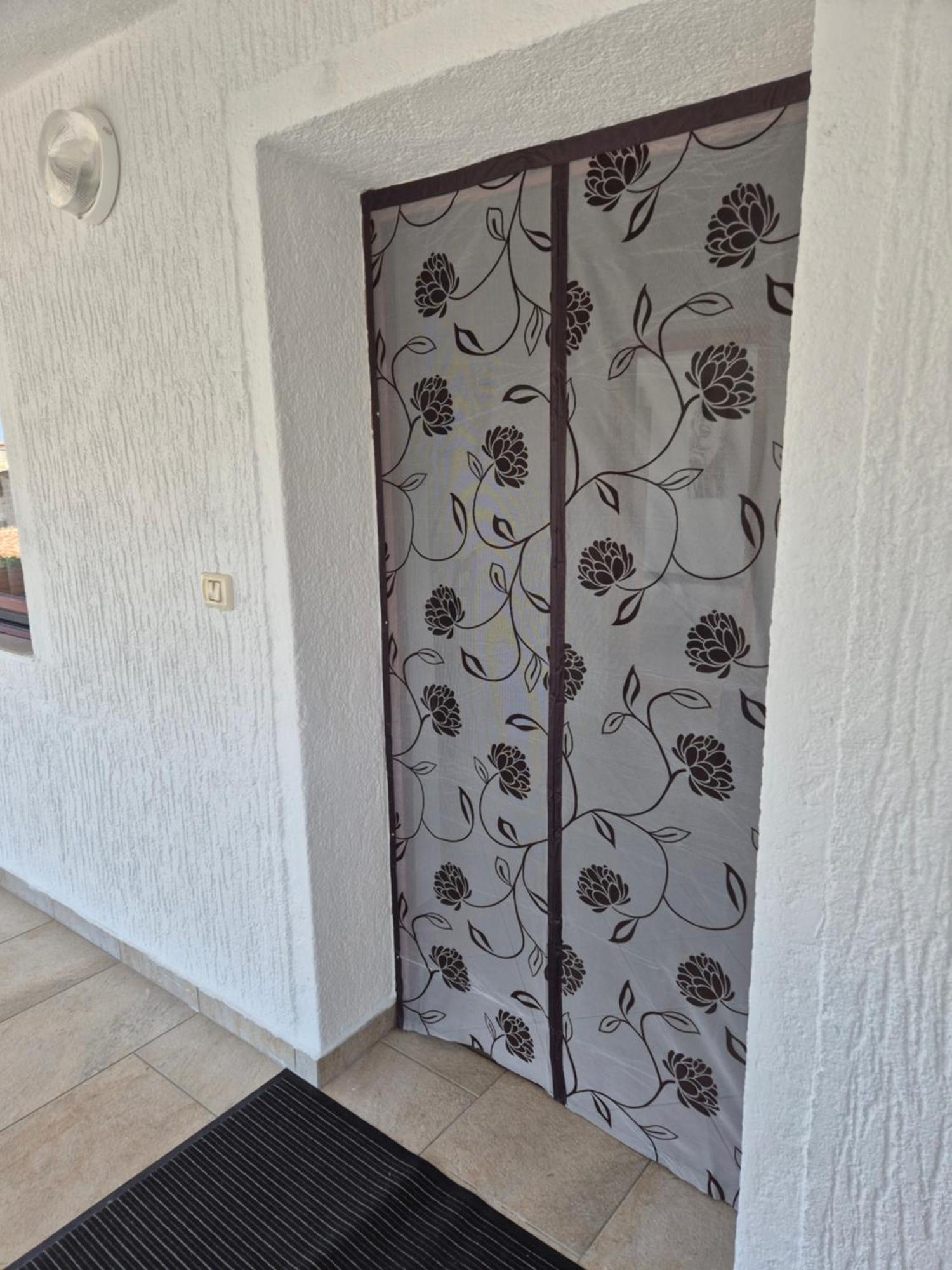 Apartman Nena Cepljani エクステリア 写真
